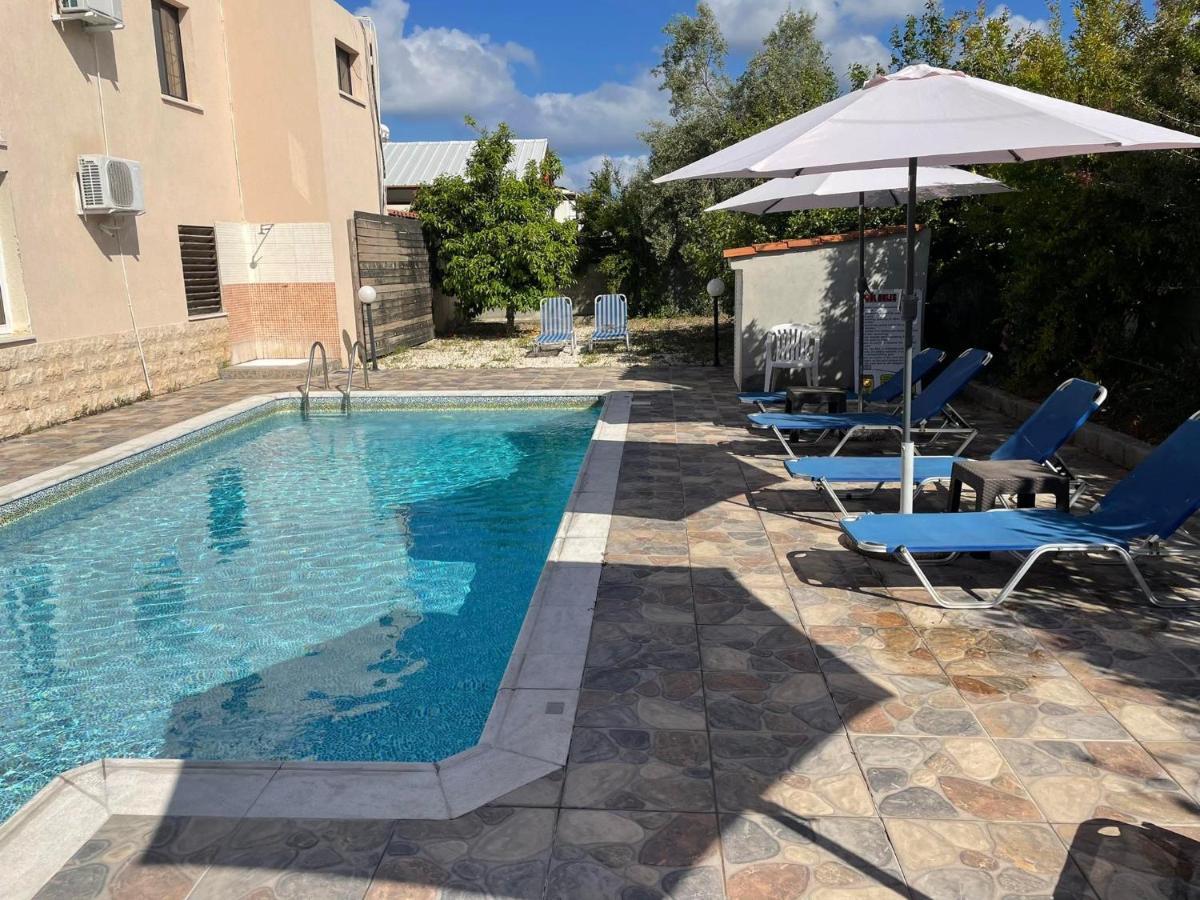 Villa Ocean Stones 1Km From Main Coral Bay Beach Peyia Exterior photo