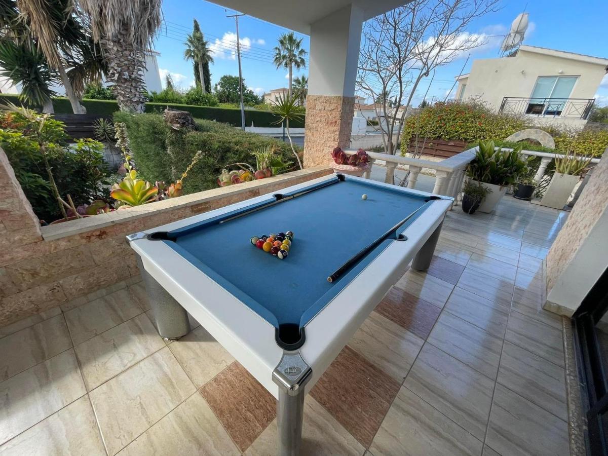 Villa Ocean Stones 1Km From Main Coral Bay Beach Peyia Exterior photo