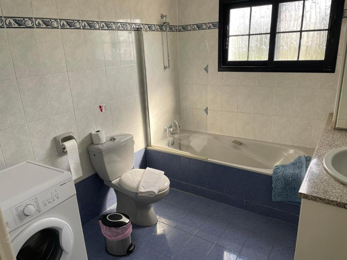 Villa Ocean Stones 1Km From Main Coral Bay Beach Peyia Exterior photo